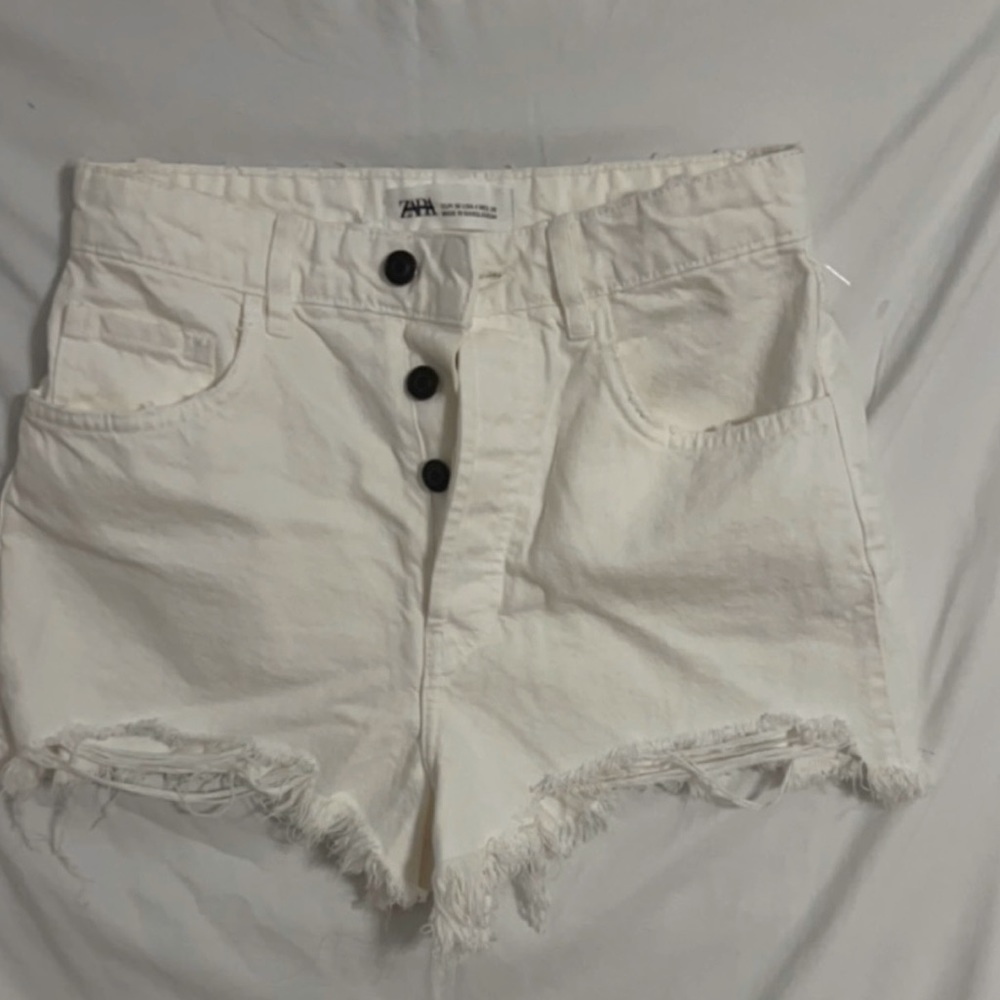 Zara shorts, white, size 4